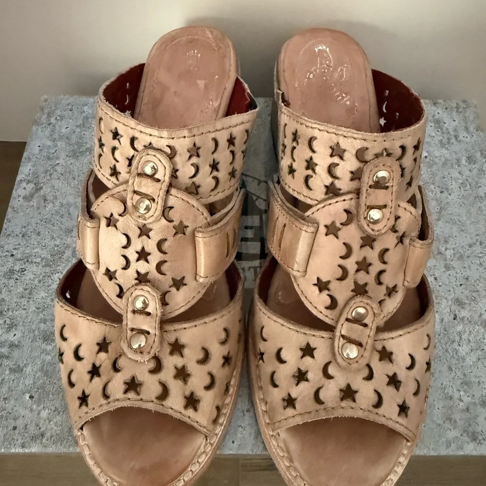 Freebird by Steven Pink Cut-Out Sandals - Picture 9 of 11